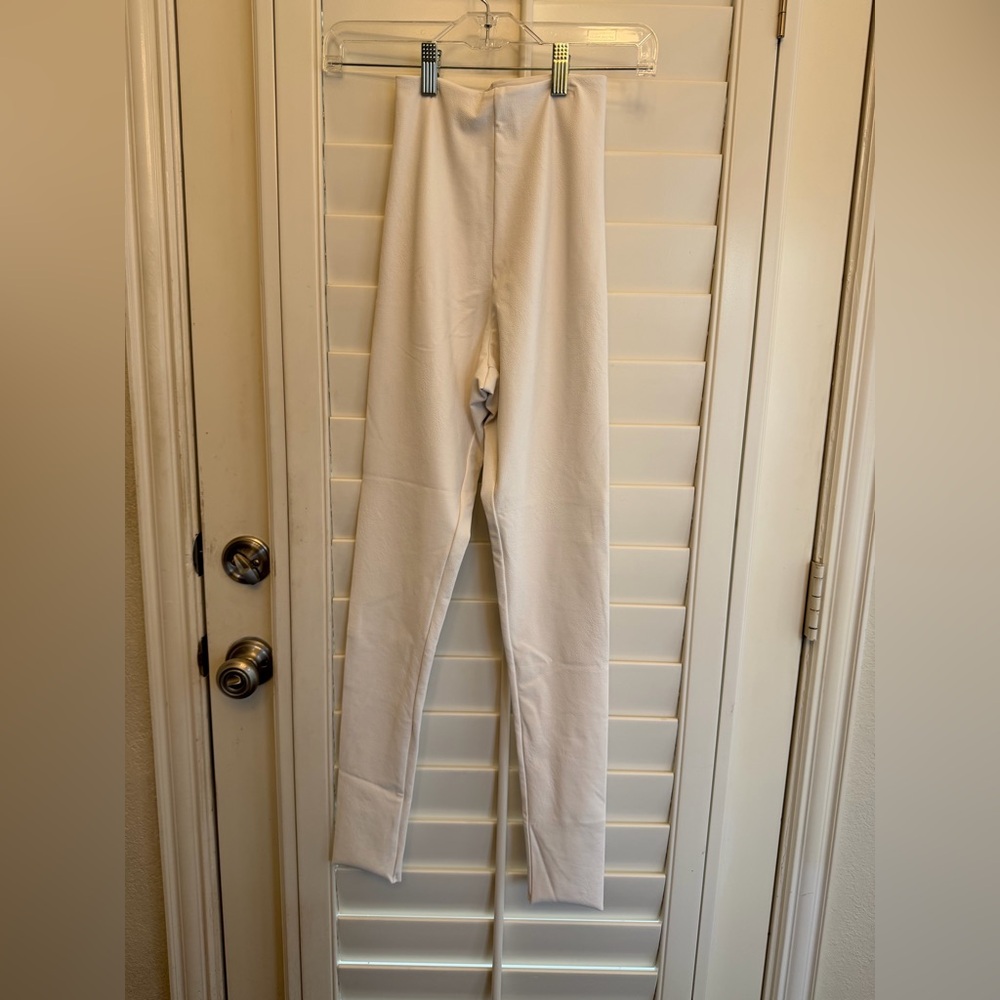 NWT Commando Faux Leather Leggings in White - Size XS - Picture 5 of 10